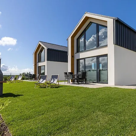 Letniskowe Jastrzebia Park Lodge *