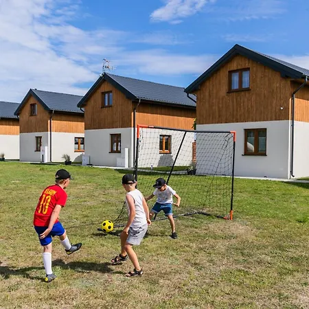 Letniskowe Jastrzebia Park ロッジ *