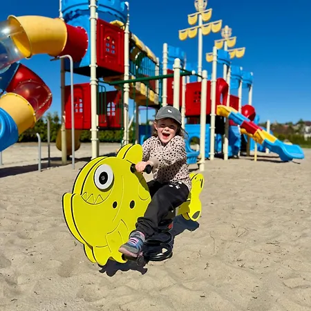 Letniskowe Jastrzebia Park ロッジ *